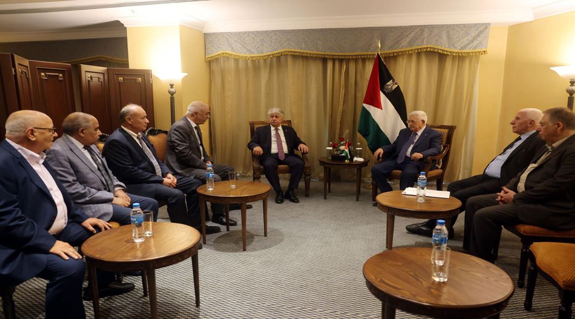 الرئيس محمود عباس، يستقبل وفدا من جبهة النضال الشعبي الفلسطيني، برئاسة الأمين العام أحمد مجدلاني