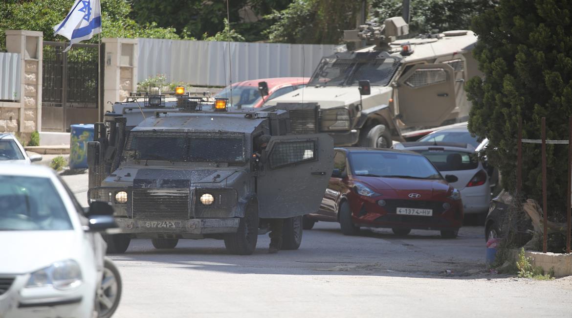  قوات الاحتلال الاسرائيلي خلال اقتحام مدينة نابلس 