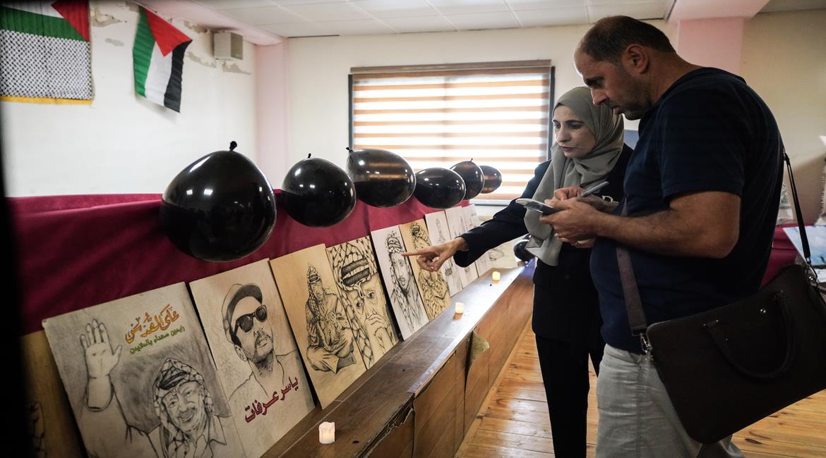  معرض فني عن حياة القائد ياسر عرفات في مدينة جنين، ضمن فعاليات احياء الذكرى الـ21 لاستشهاده