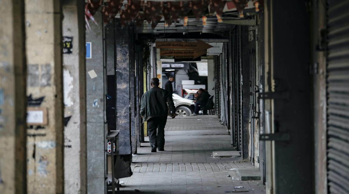  الإضراب الشامل يعم مدينة جنين رفضاً لإقرار الكنيست"قانون إعدام الأسرى"